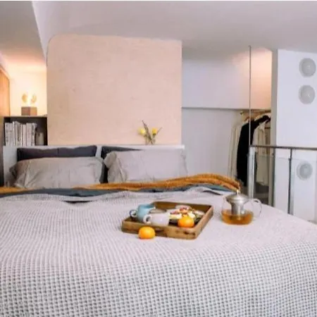 Διαμέρισμα Downtown Elegance *